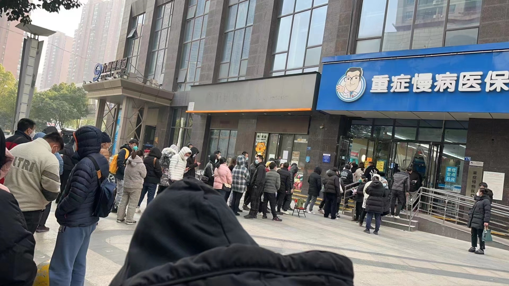 最新求一个套医保卡的黄牛南京方法分析(最方便真实的南京医保卡兑现中介方法)